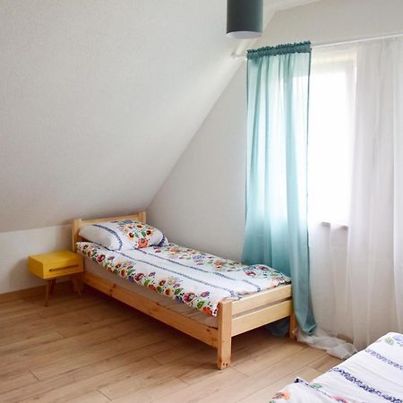 Pastelowy Domek Z Balia Elektryczna Z Jacuzzi Zalakowo Esterno foto